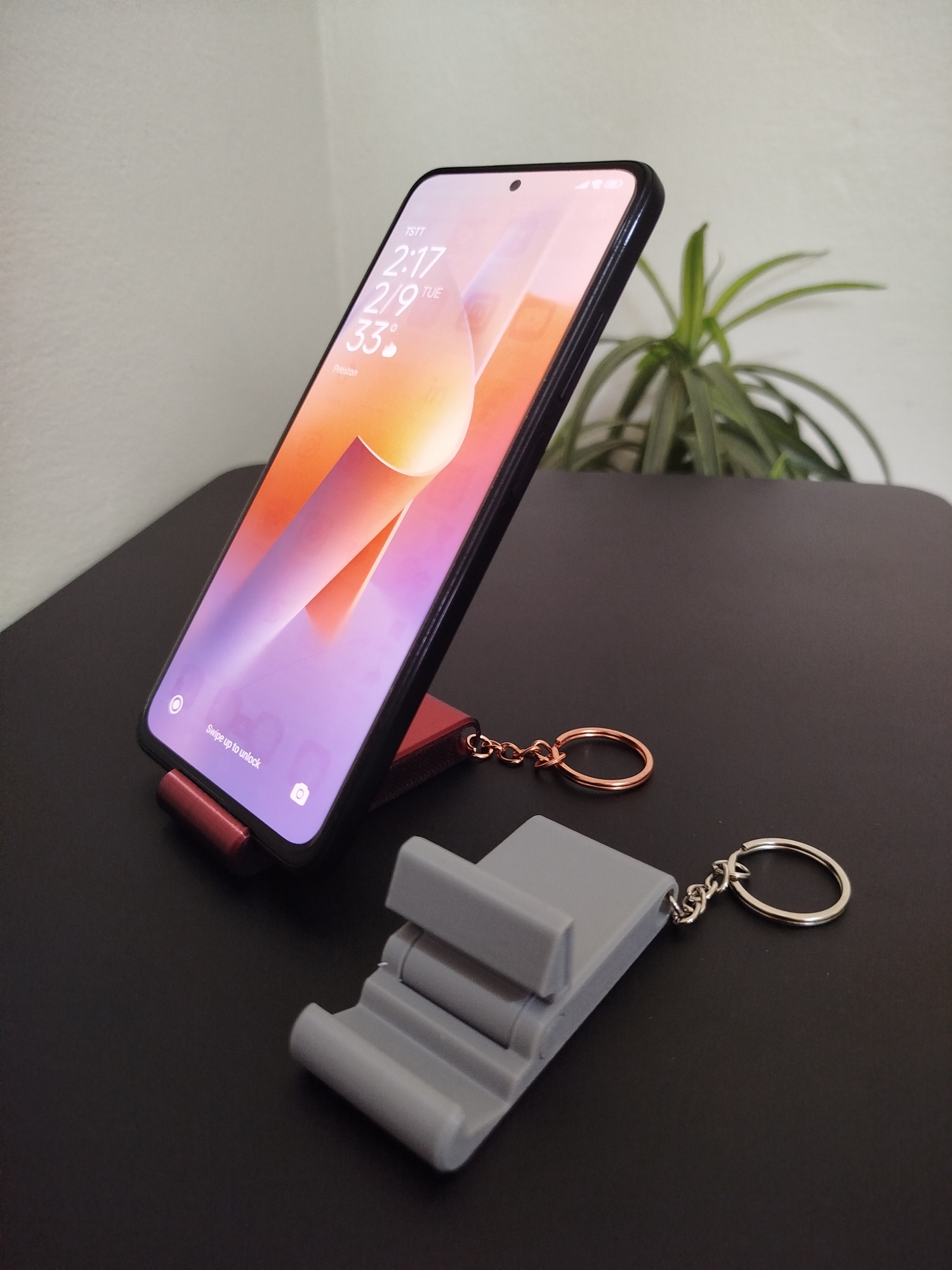 Keychain Phone Holder2